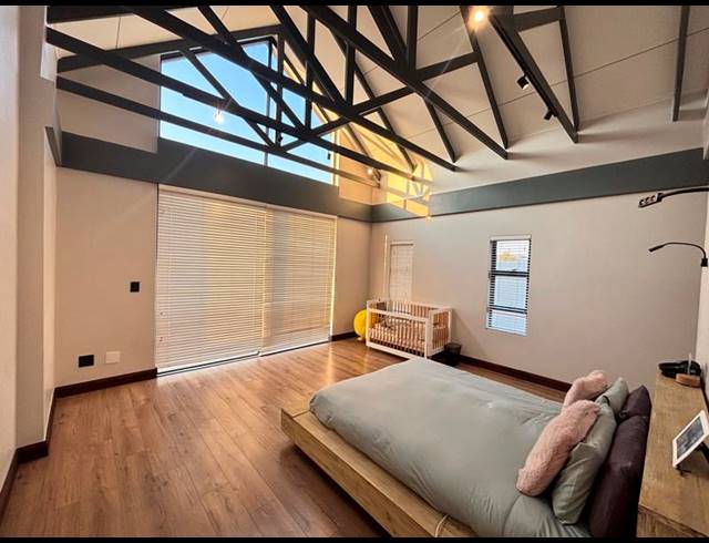 4 BEDROOM HOUSE FOR SALE IN MIDSTREAM MEADOWS